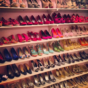 Life in the Barbie Dream House: Shoe Closet!!