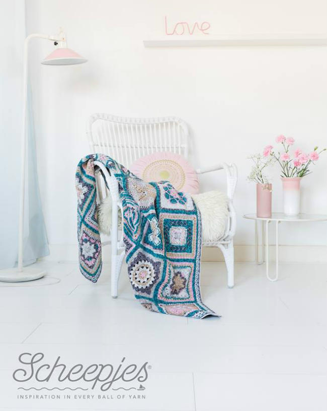 Nuts about squares, crochet blankets Happy in Red