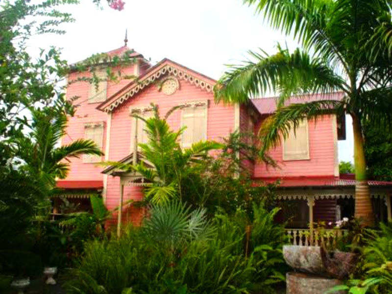 New Ideas Pink Tropical House, Tropical Houses