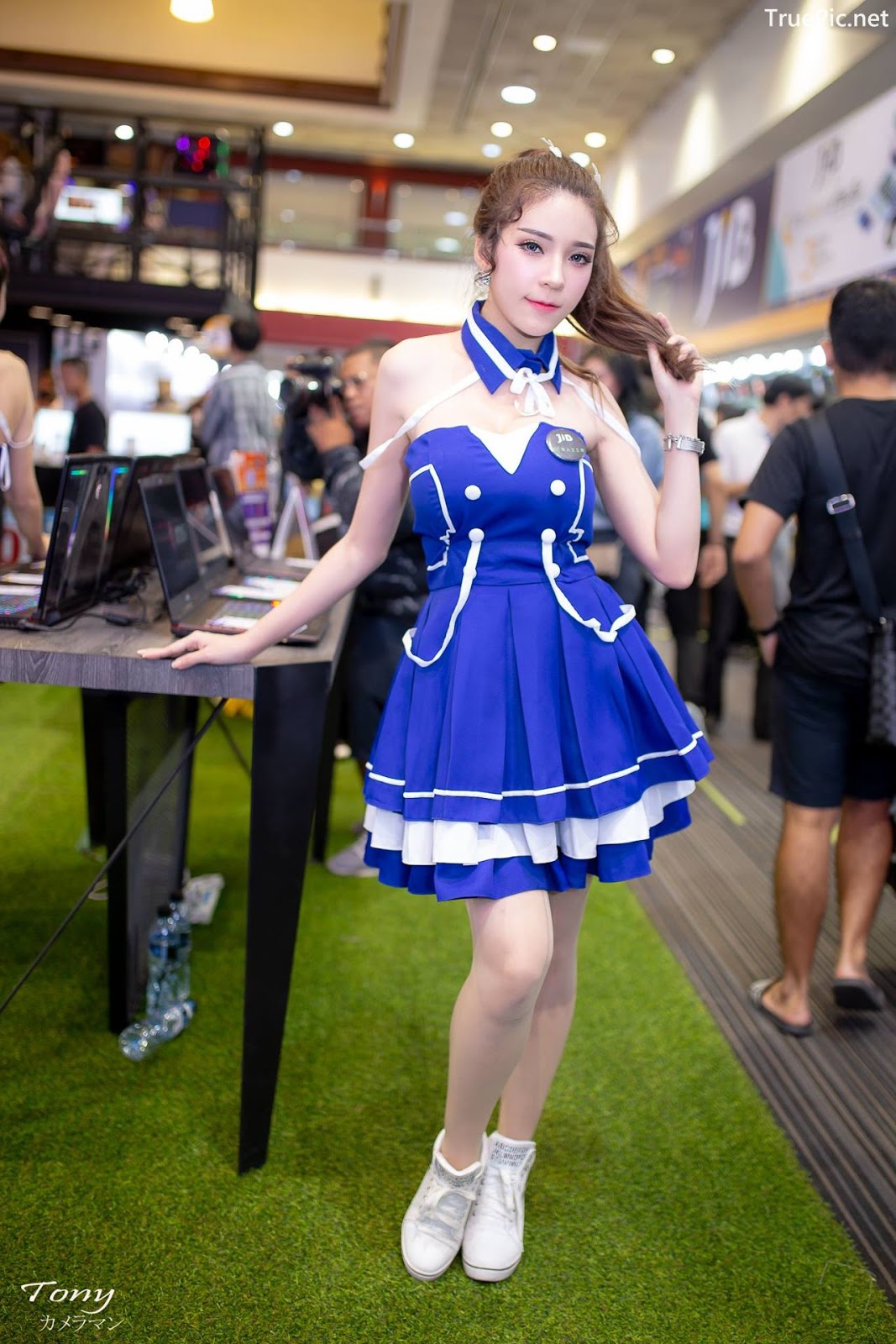 Image-Thailand-Hot-Model-Thai-PG-At-Commart-2018-TruePic.net- Picture-12