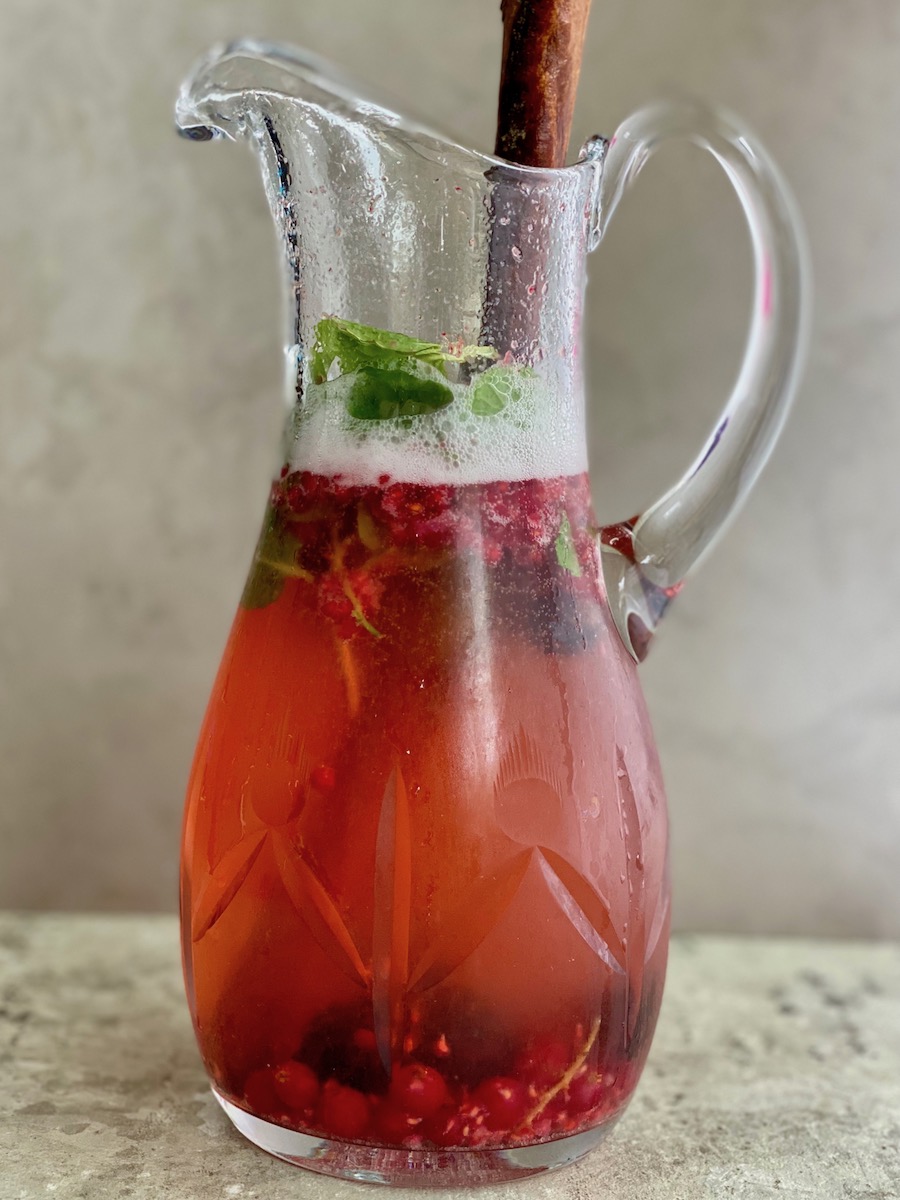 Meia Malga Sangria de Espumante e frutos vermelhos