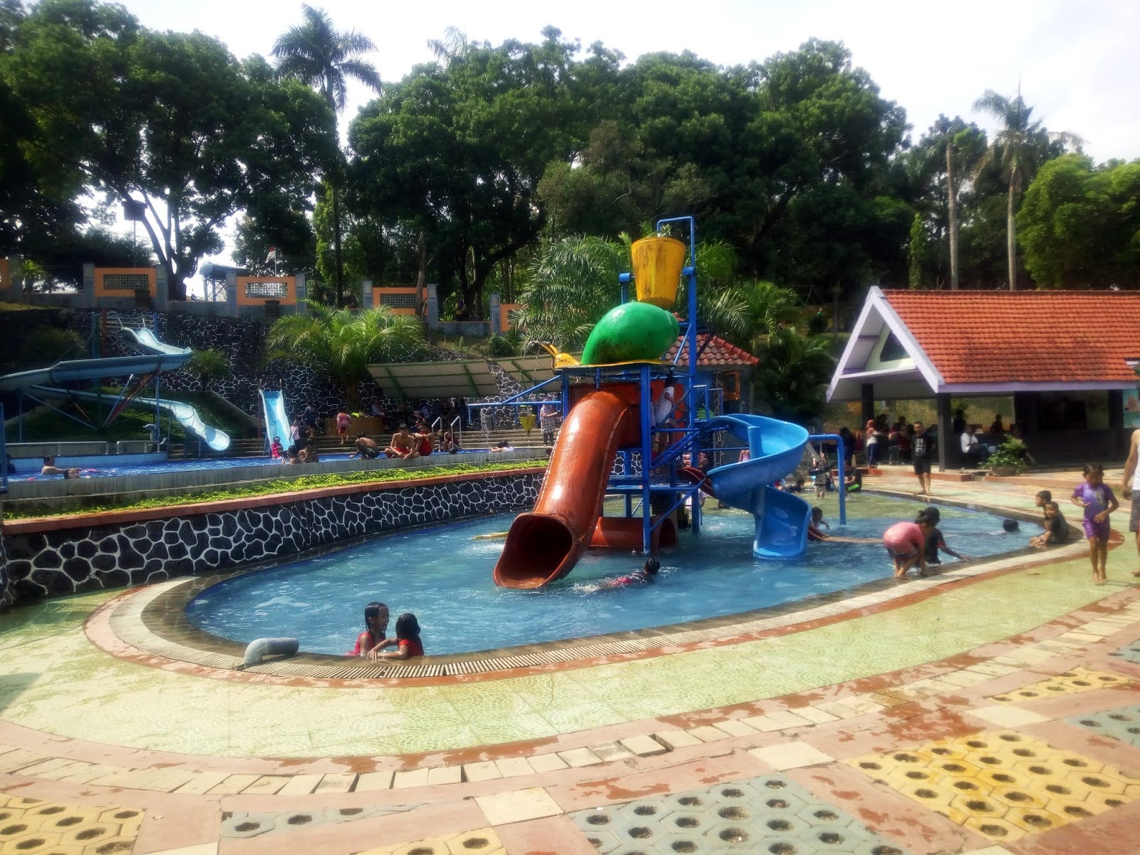 Berenang Sampai Puas Di Wisata Sutami Wisata Malang