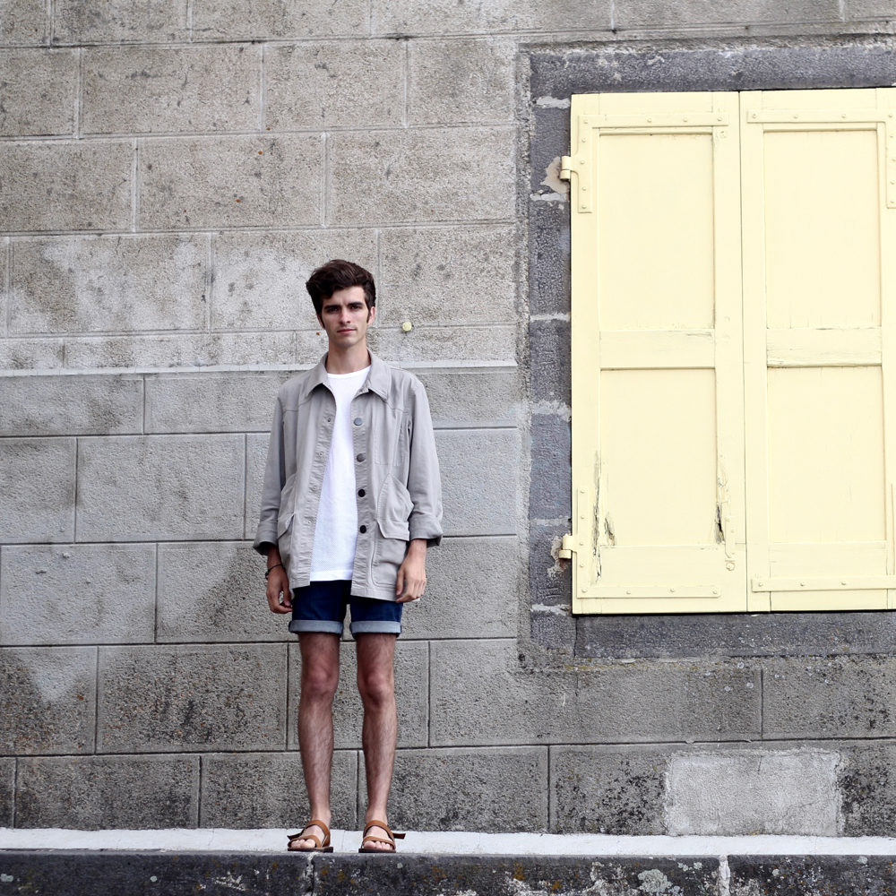 BLOG-MODE-HOMME-VOYAGE-STYLE_auvergne-cantal-saint-flour-vacances-pierre-dior-homme-204S_lunettes-versace-asos-sandales-paris-bordeaux - 1 (1) dries van notes résille daine van lame de rasoir