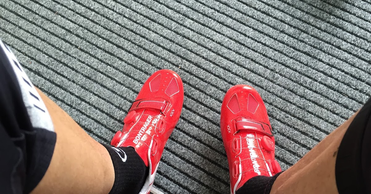 bontrager red shoes