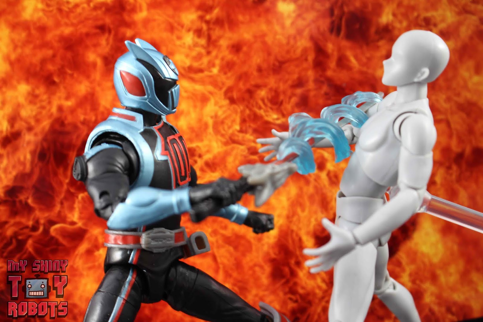 My Shiny Toy Robots: Toybox REVIEW: Power Rangers Lightning Collection ...