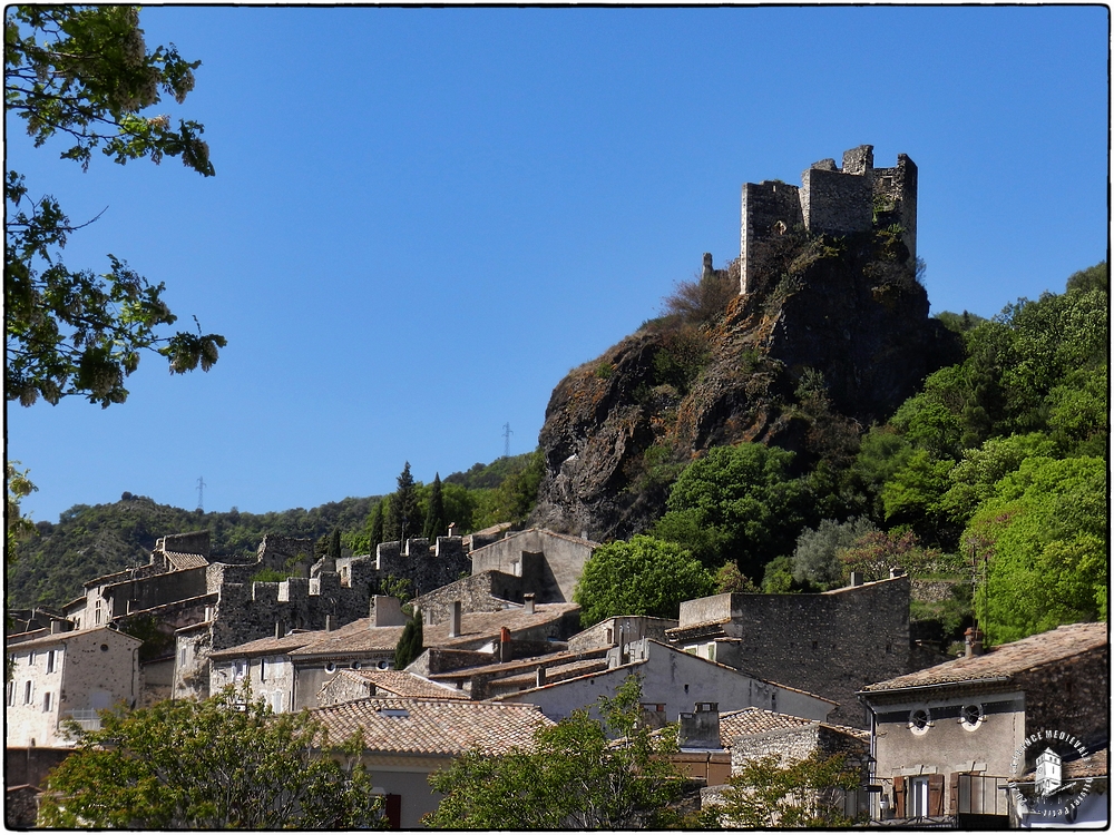 LA FRANCE MEDIEVALE ROCHEMAURE (07) Châteaufort et village fortifié