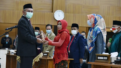 Weni Dewi Aprianti,S.AB Siap Bersinergi Dalam Tatanan DPRD Jabar 