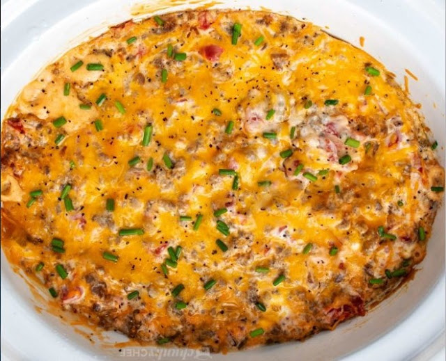 Spicy Italian Sausage Dip #appetizers #recipes