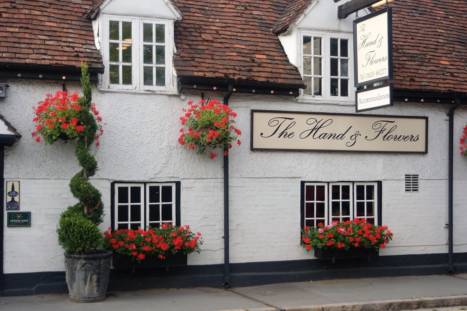 Tom Kerridge Hand and Flowers Review Sœurs de Luxe