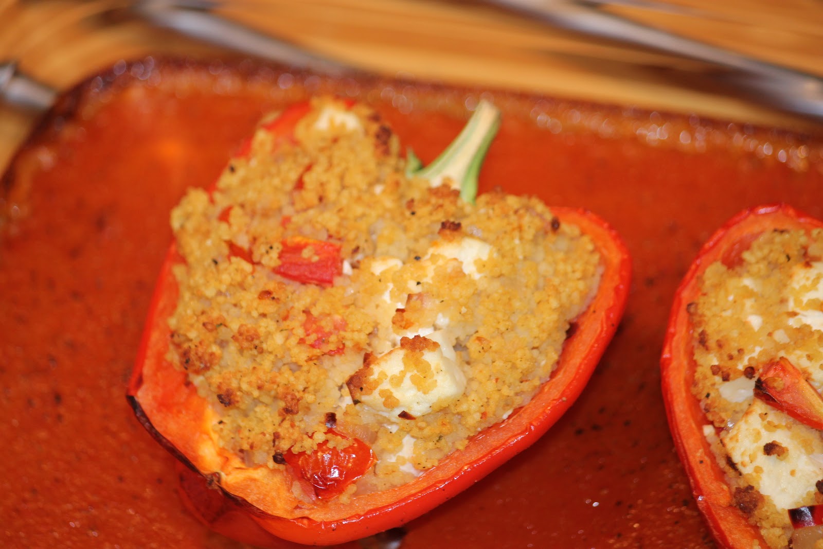 Mit Coucous gefüllte Paprika, überbacken | ...Nicht noch ein Foodblog...