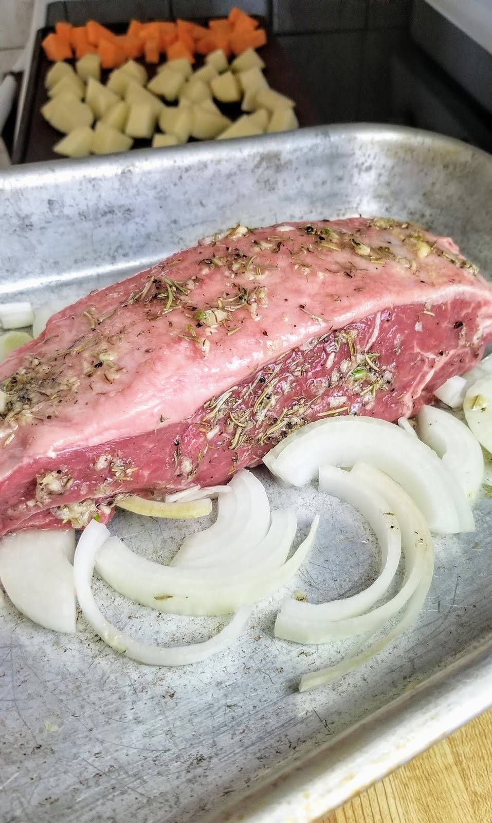 Hot and Cold Running Mom Just my Stuff Classic Boneless Beef Strip