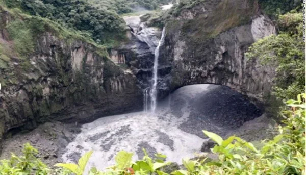 News, World, Water, River, Travel, Travel & Tourism, Hydro Electric Power Plant, Water Fall, Ecuador's largest waterfall has disappeared