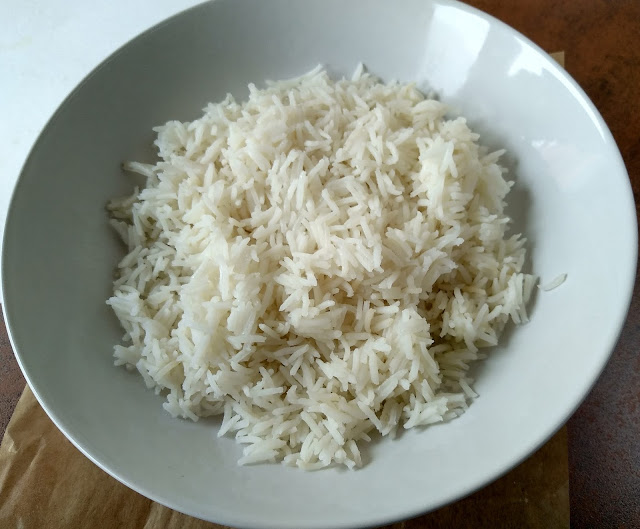 HUEVOS FRITOS CON AJETES Y SALSA DE SOJA RECETA EXPRES CHINA La Cocinera Novata cocina receta china arroz