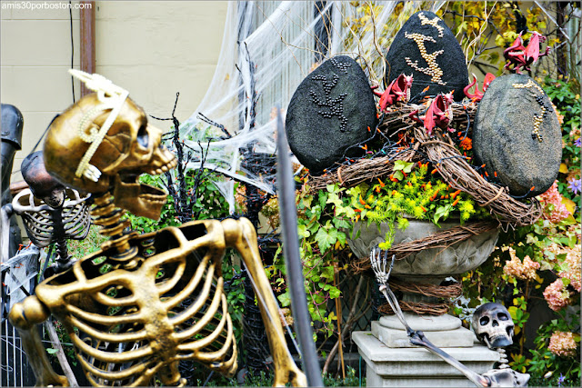 Decoraciones de Juego de Tronos por Halloween en Back Bay, Boston