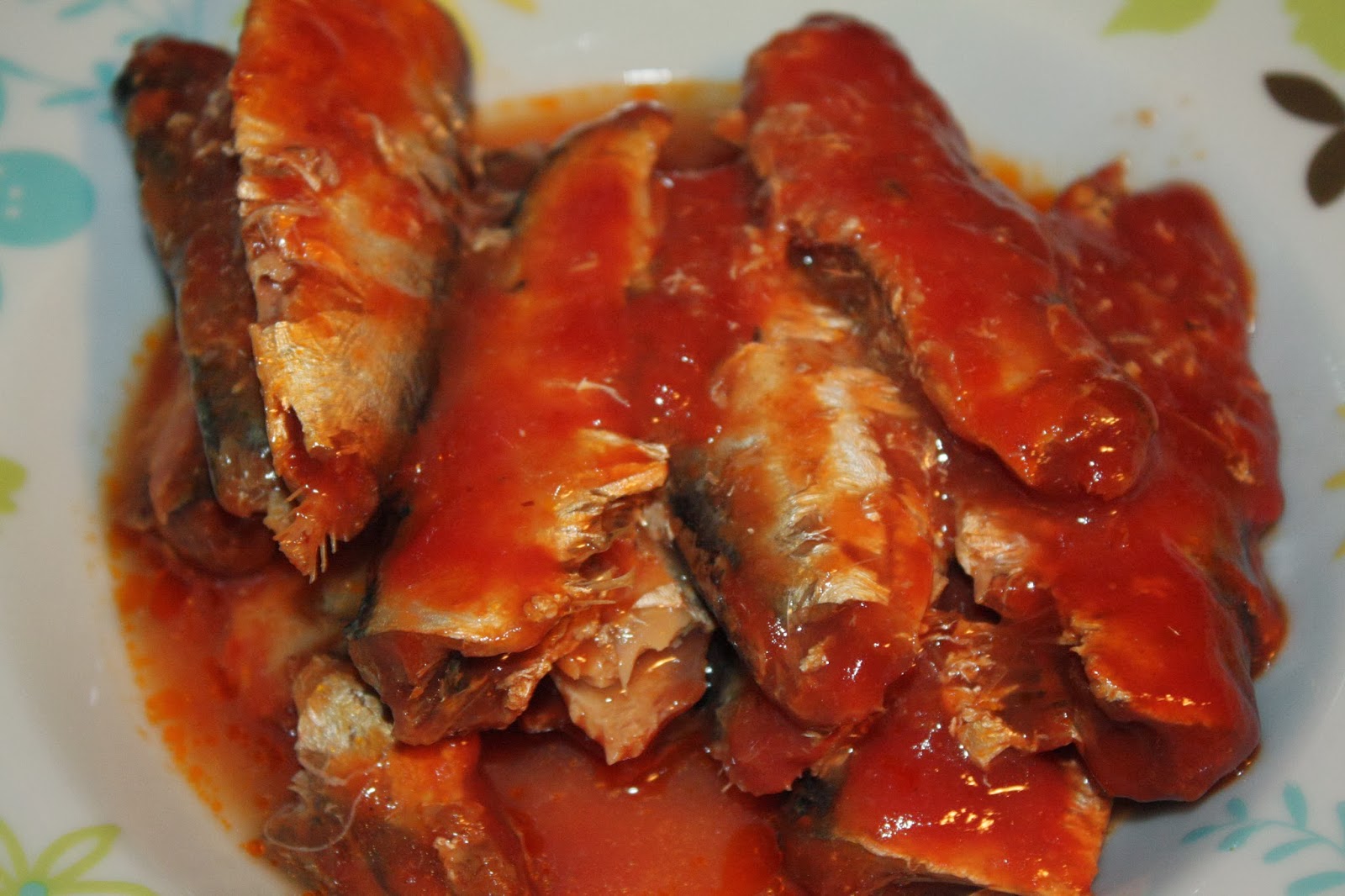 Sebalik Tirai: Bahaya makan ikan sardin dalam tin