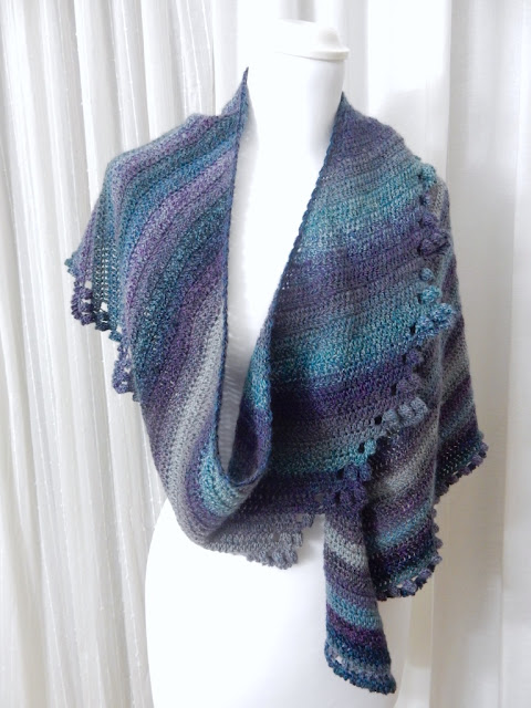 thecuriocraftsroom the curio crafts room crochet shawl pattern