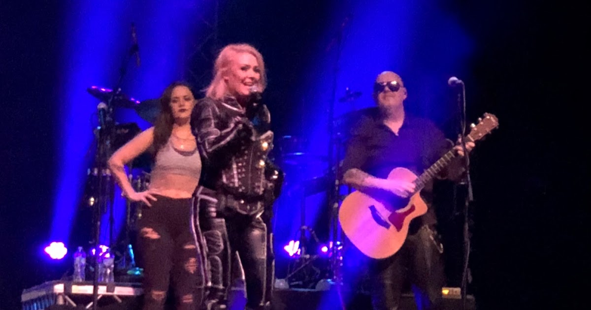 overyourhead Kim Wilde tour get blend just right Kim engaging, voice