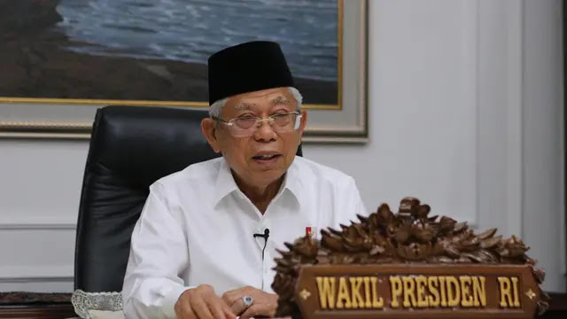 Ma'ruf Amin Minta Sertifikasi Halal Vaksin Corona Dipercepat