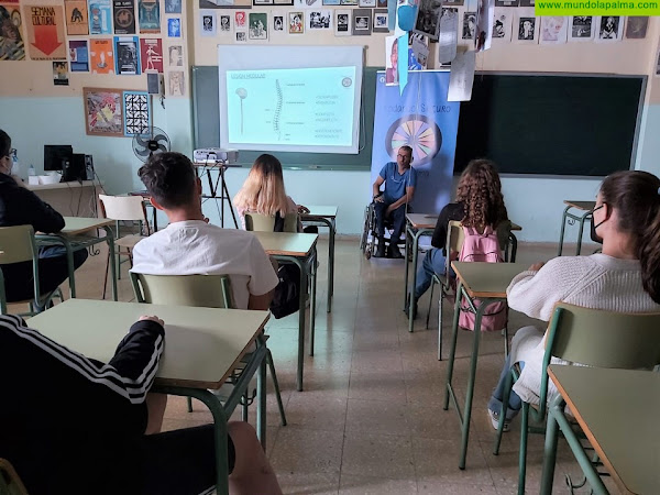 El Cabildo llega a más de 1.200 jóvenes con su plan de prevención de accidentes de tráfico entre los jóvenes de la Isla