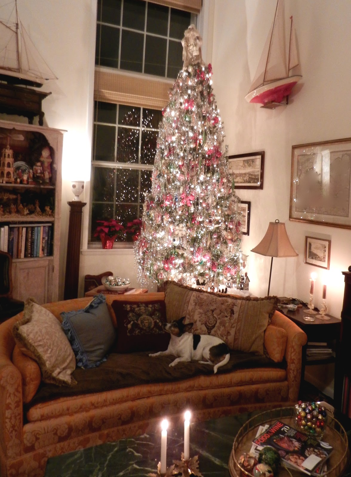 Knickerbocker Style & Design An OldFashioned Christmas Tree