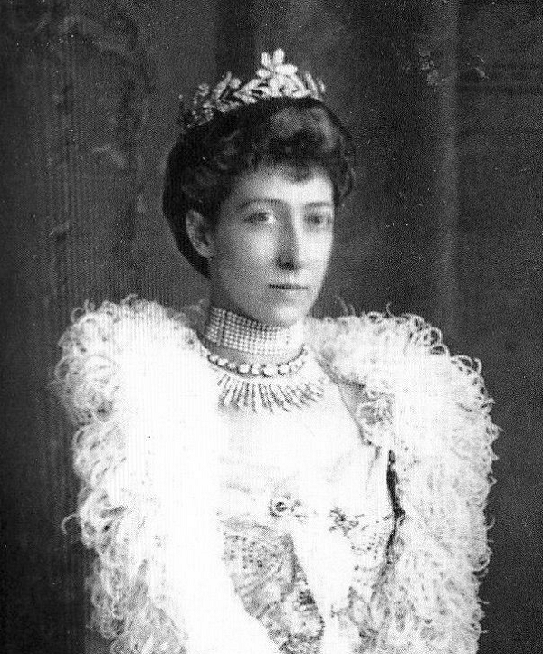 The Daily Diadem: Princess Louise's Forget-Me-Not Tiara | The Court ...