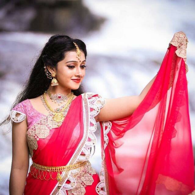 CELEBRITY PICS: Aishwarya Pisse