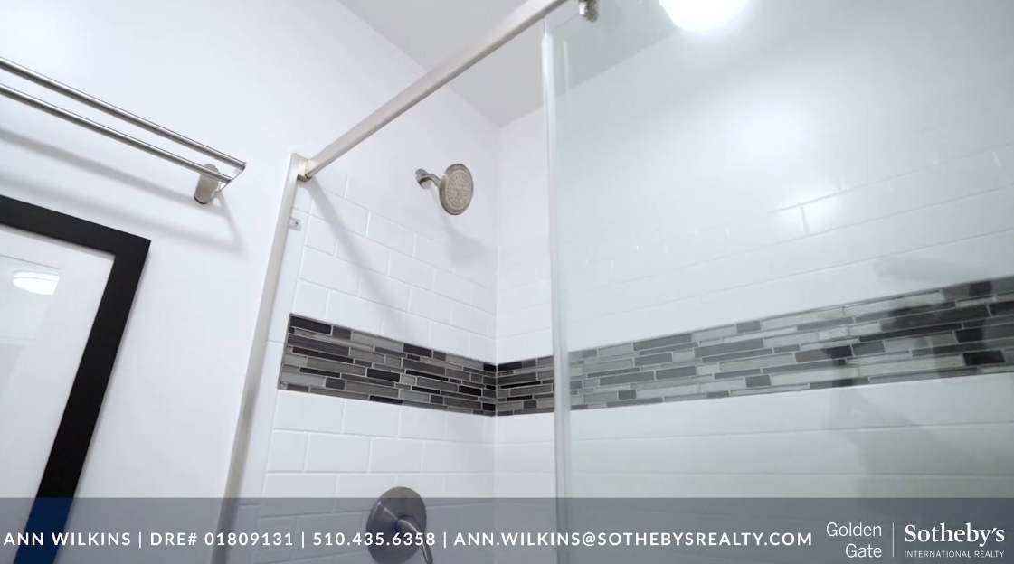 Tour 2446 Leimert Blvd, Oakland Home vs. 21 Interior Design Photos