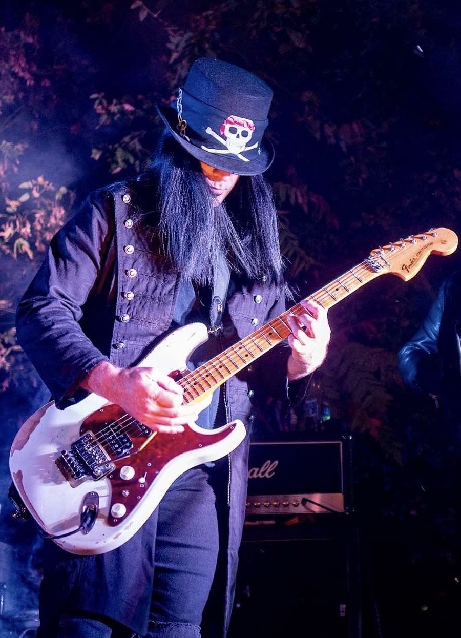 Live Wire, The Premier Motley Crue Tribute Band Pics Live Wire, The