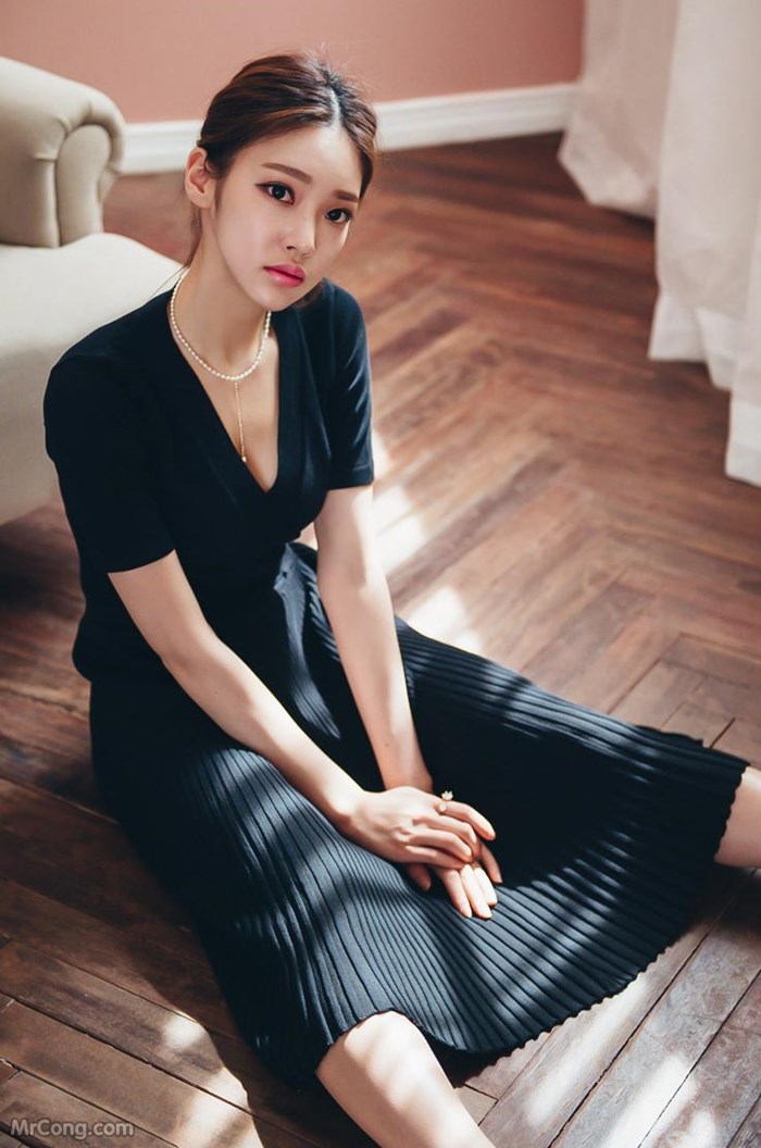 Beautiful Park Jung Yoon in the April 2017 fashion photo album (629 photos) photo 6-7