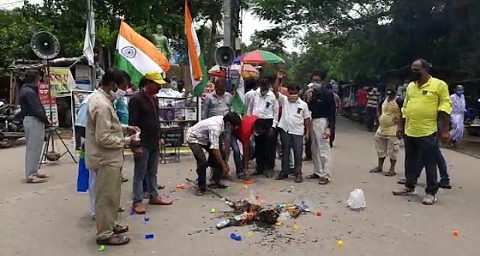 চীনা দ্রব্য বয়কট নিয়ে প্রতিবাদ অব্যাহত, বাস্তবে তা কতটা সম্ভব দ্বিধাগ্রস্থ খোদ ব্যবসায়ী মহল