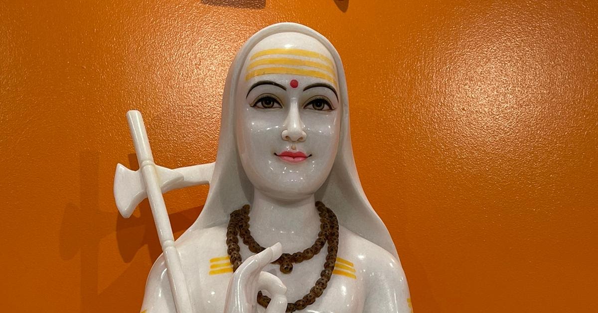 Sant Sadan (Hall of Saints): ADI SHANKARACHARYA