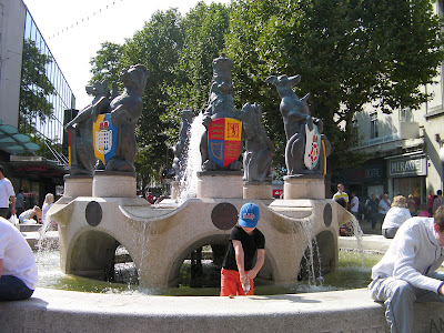 fountain in commercial road portsmouth