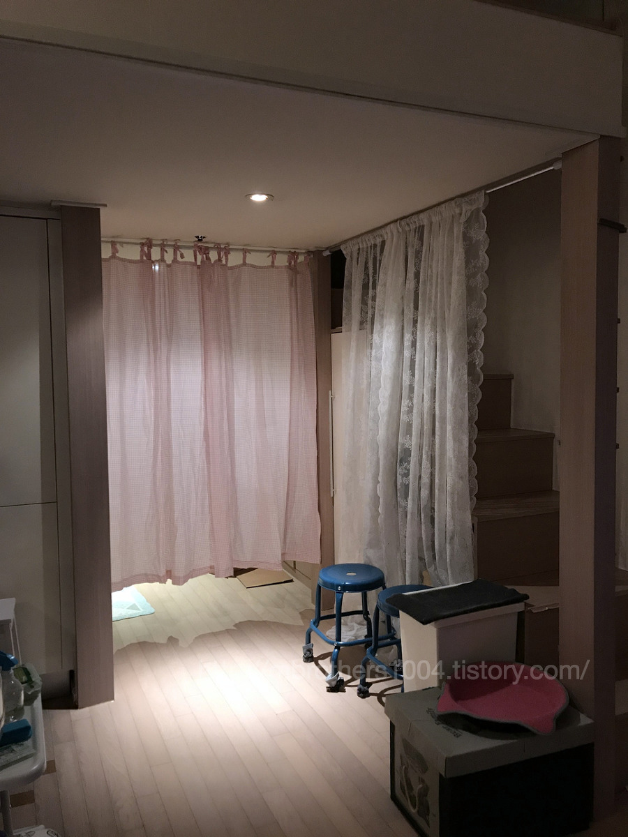 이케아 샤워커튼 봉으로 커튼 달기 IKEA BOTAREN shower curtain rod & IKEA curtain