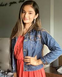 Is Tik Tok really a spy app? Can Tik Tok track you? Does TikTok hack