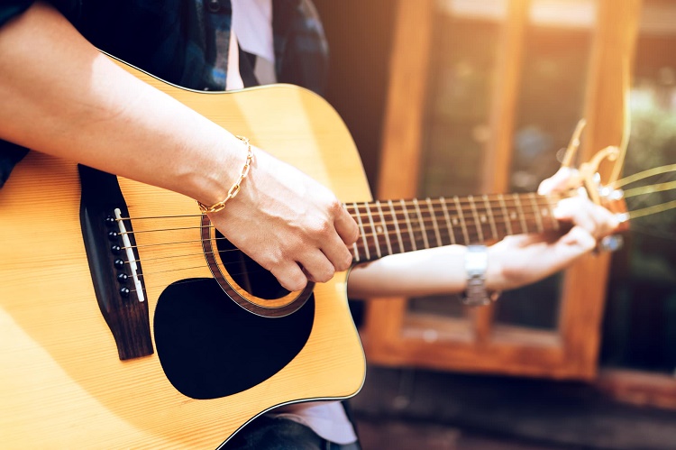 Chord Lagu Ambon Kejujuran Ade AFI, Lirik Mungkin Ale yang