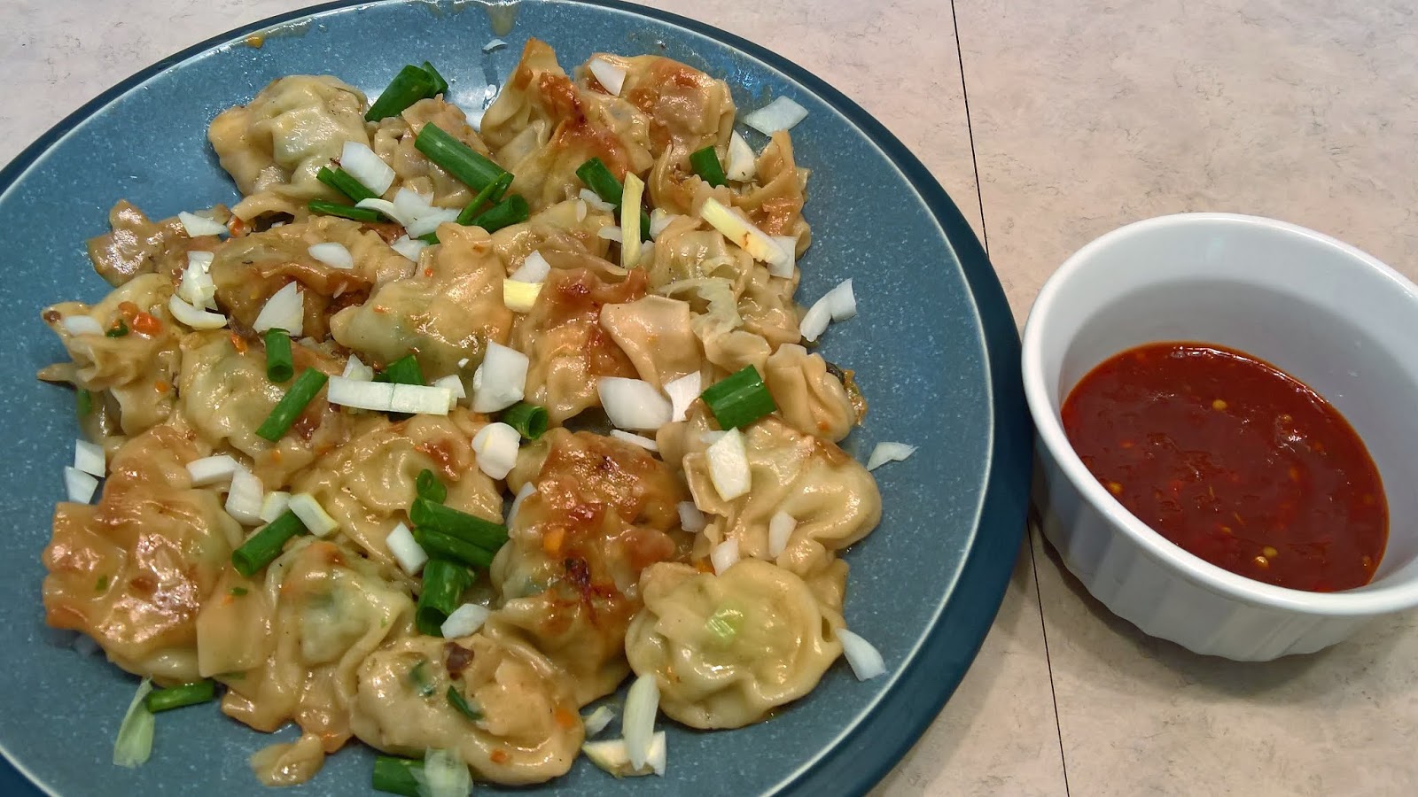 Our Lil Corner FeedMeMore Steam Fried Chinese Dumplings / Potstickers 👍