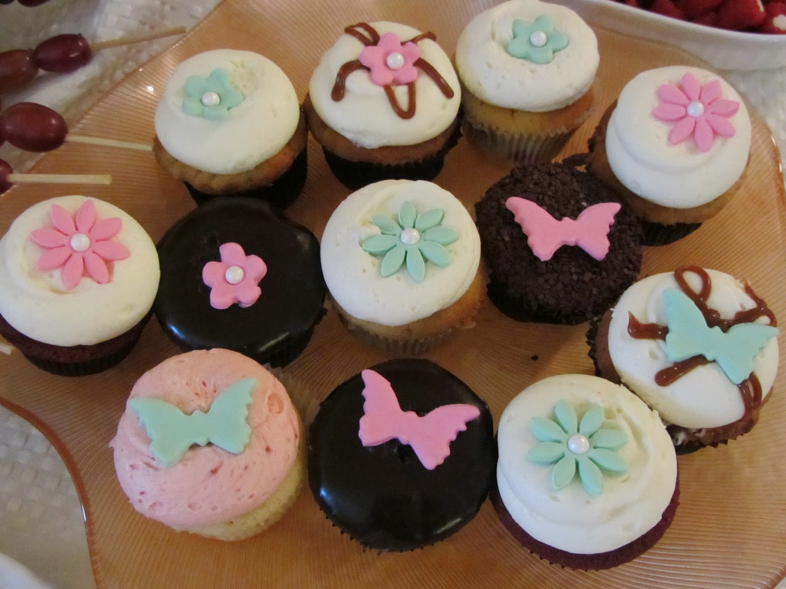 A Day In The Lalz: Dessert Party