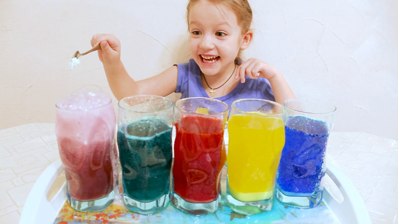 Опыт цветной. Опыты с красителями для детей. Опыты с водой и красителями. Цветная вода опыт для детей. Опыты "цветная вода".