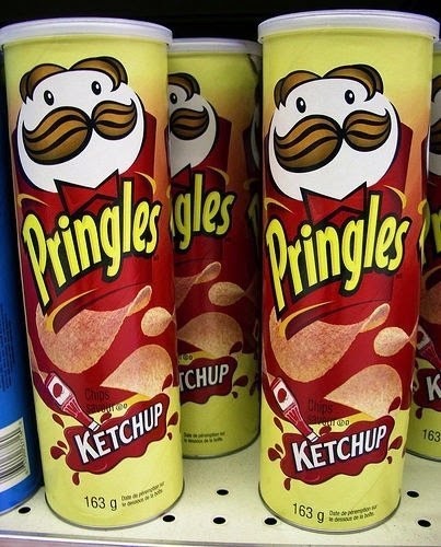 CARDCO: Weird Chips (Pringles)