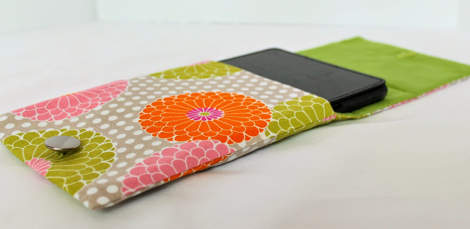 The Inspired Wren TUTORIAL PropUp Tablet Case