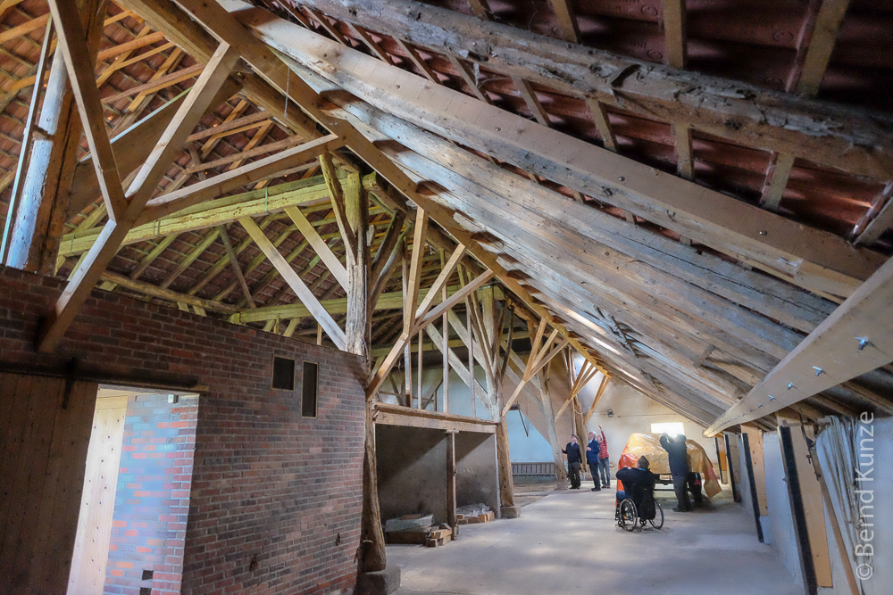 Hausforscher Unterwegs Grenzen In Der Hausforschung