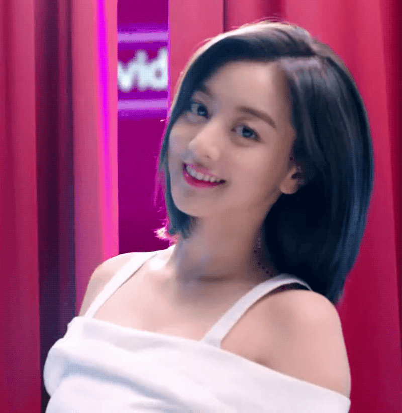 트와이스 상큼한 지효 (아큐브 디파인 Vivid Style)