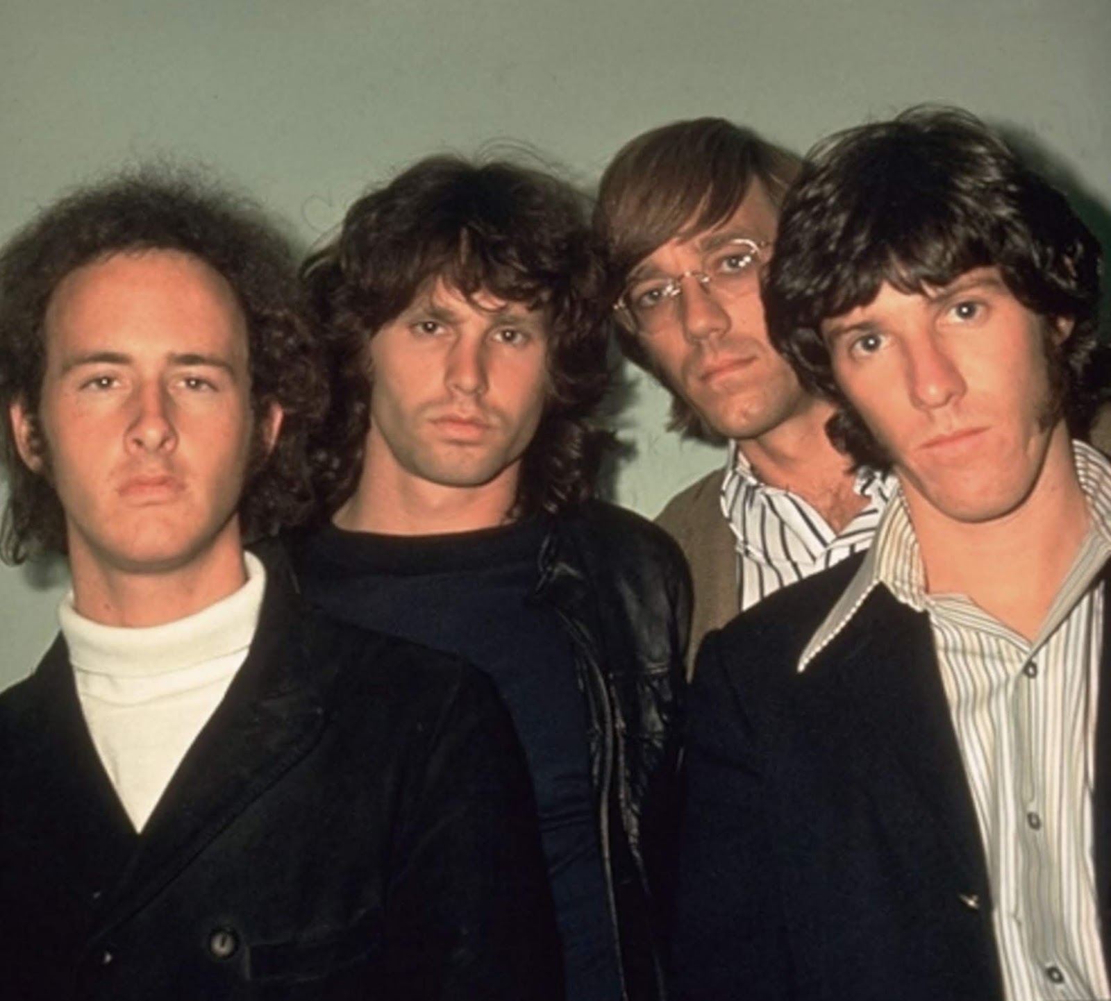 Старые известные группы. Группа the Doors. Солист зе Дорс. Jim Morisson группа Doors. The Doors фото группы.