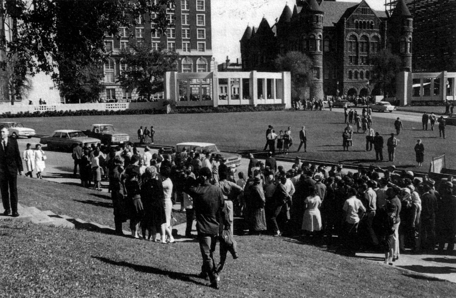 DVP s KENNEDY GALLERY dvp-s-kennedy-gallery