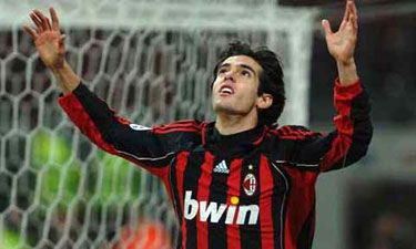 Kaká volvería al Milan