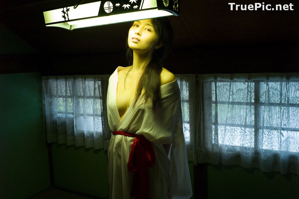Image Wanibooks No.124 - Japanese Gravure Idol and Actress - Manami Hashimoto - TruePic.net - Picture-165