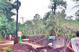 Bermodal Dana Swadaya dan Gotong Royong, 5 RT Desa Penambangan Bangun Pagar Makam