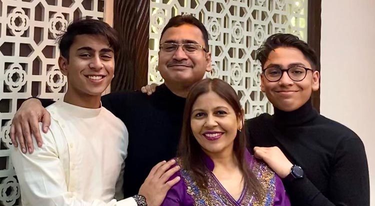 Arnav Singla with family