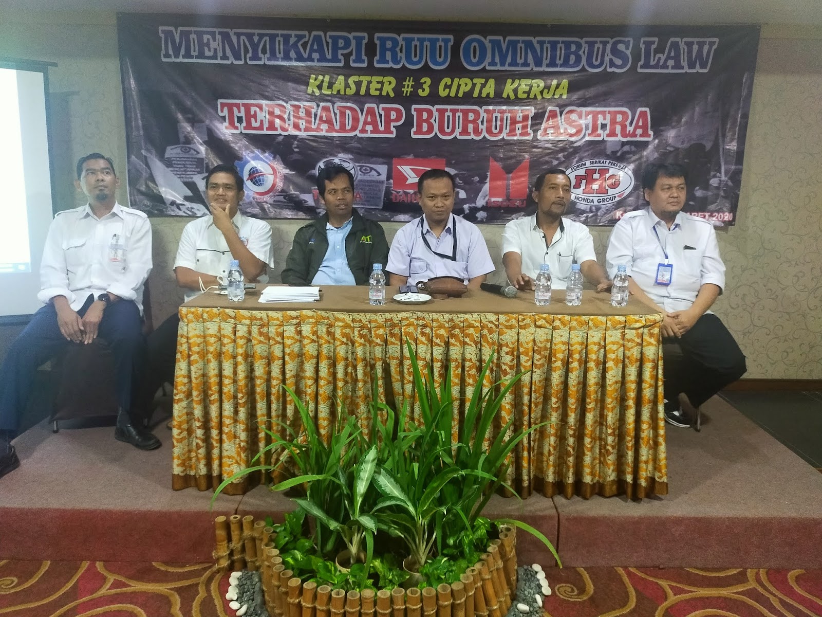Menyikapi Ruu Onmibus Law Klaster 3 Cipta Kerja Terhadap Buruh Astra Media Fsp Lem Spsi