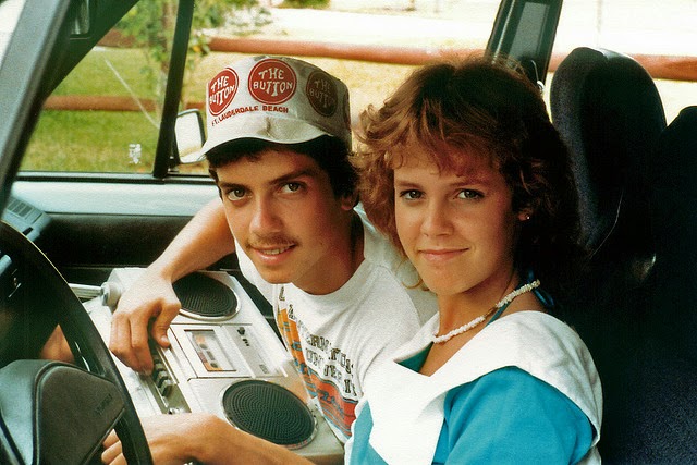 Vintage Everyday Pictures Of Teenagers Of The 1980s